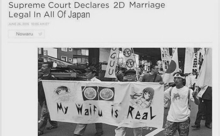 Otakus proclaiming their ideas at the protest